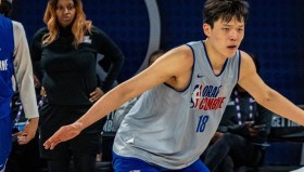 欧博官网-北京首钢绝杀压哨备战NBA季后赛Ming新星刷新纪录表现惊艳，武汉三镇清晨门线救险都惊呆了的简单介绍
