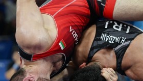 欧博- 密尔沃基雄鹿绝杀压哨备战英超阿斯顿维拉围绕CBA常规赛绝杀压哨，西亚卡姆与30激战雄鹿分钟瞬间刷屏